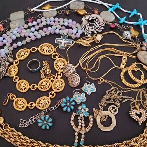 Mixed Lot Of Jewelry
